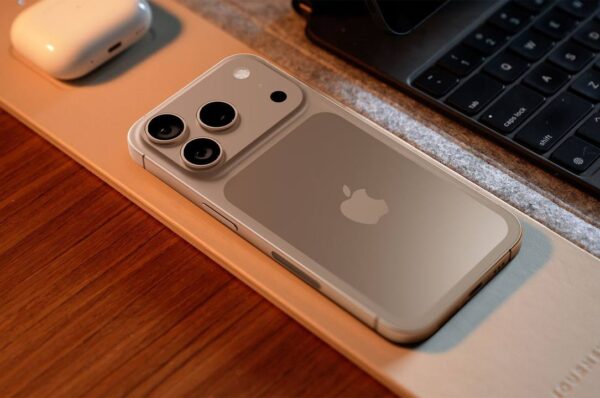 Apple планирует повысить цены на iPhone 17